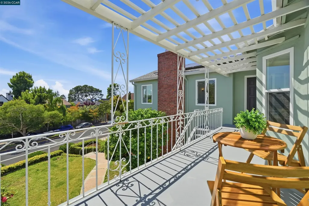 961 Arlington Avenue Berkeley CA 94707
