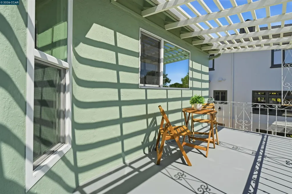 961 Arlington Avenue Berkeley CA 94707