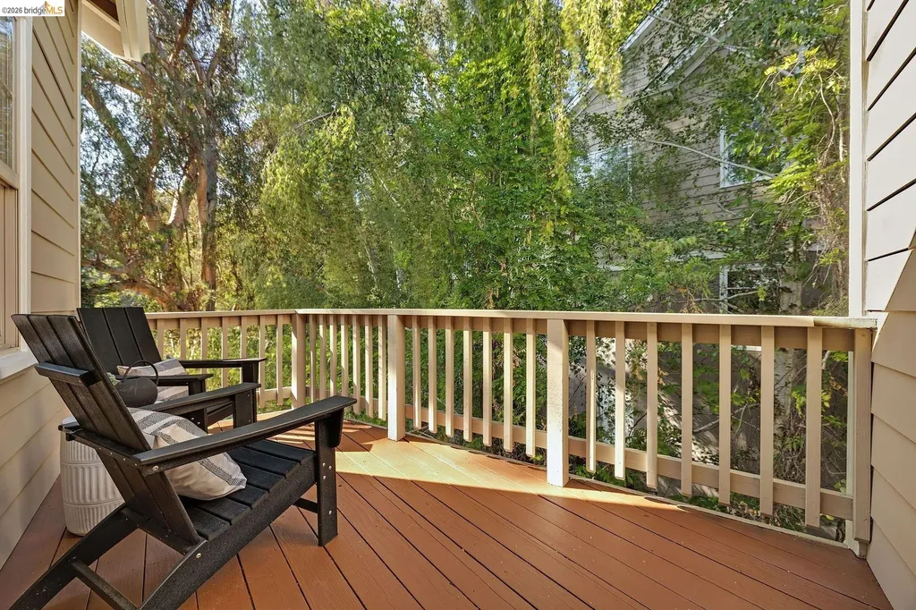 6203 Westwood Way Oakland CA 94611