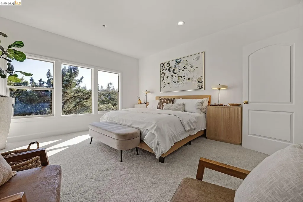 6203 Westwood Way Oakland CA 94611