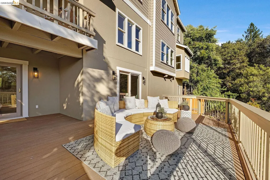 6203 Westwood Way Oakland CA 94611