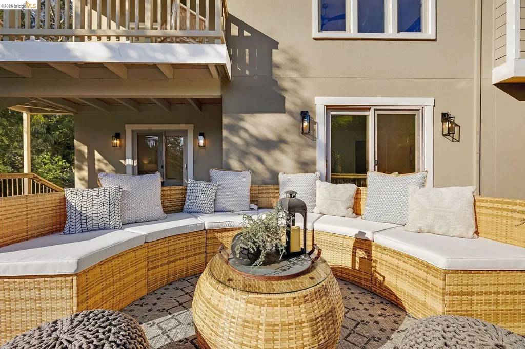 6203 Westwood Way Oakland CA 94611