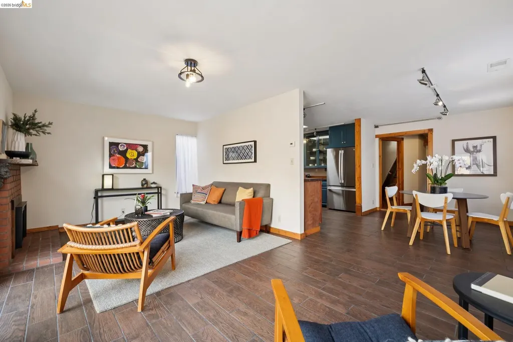 3710 West Street Oakland CA 94608
