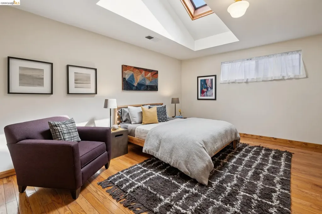3710 West Street Oakland CA 94608