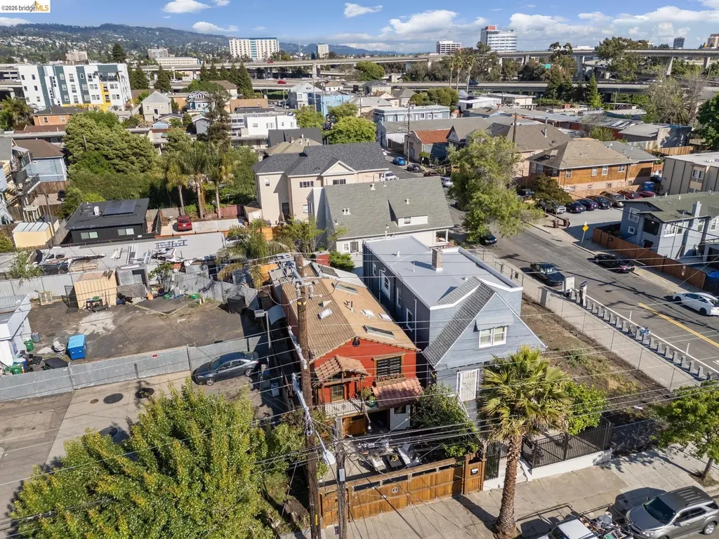 3710 West Street Oakland CA 94608