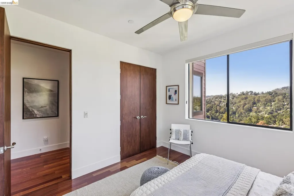 46 Carisbrook Lane Oakland CA 94611