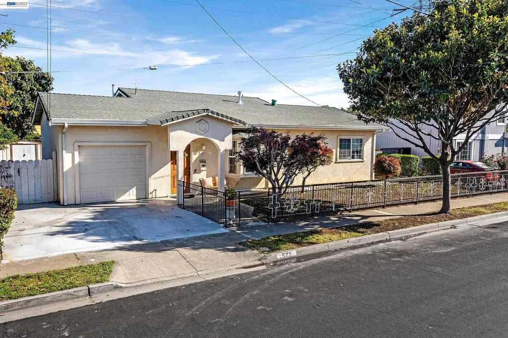 523 Evelyn Lane Hayward CA 94544