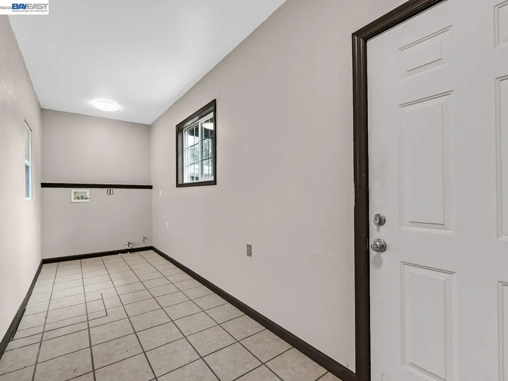 2226 13th Avenue Oakland CA 94606