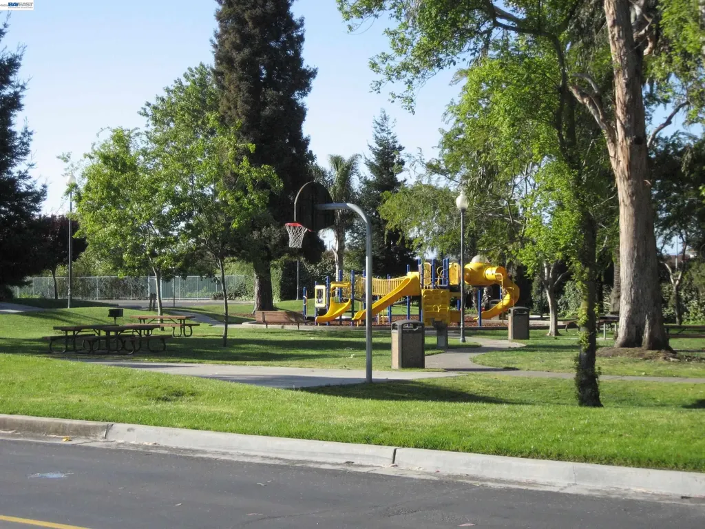 2850 Montair Way Union City CA 94587