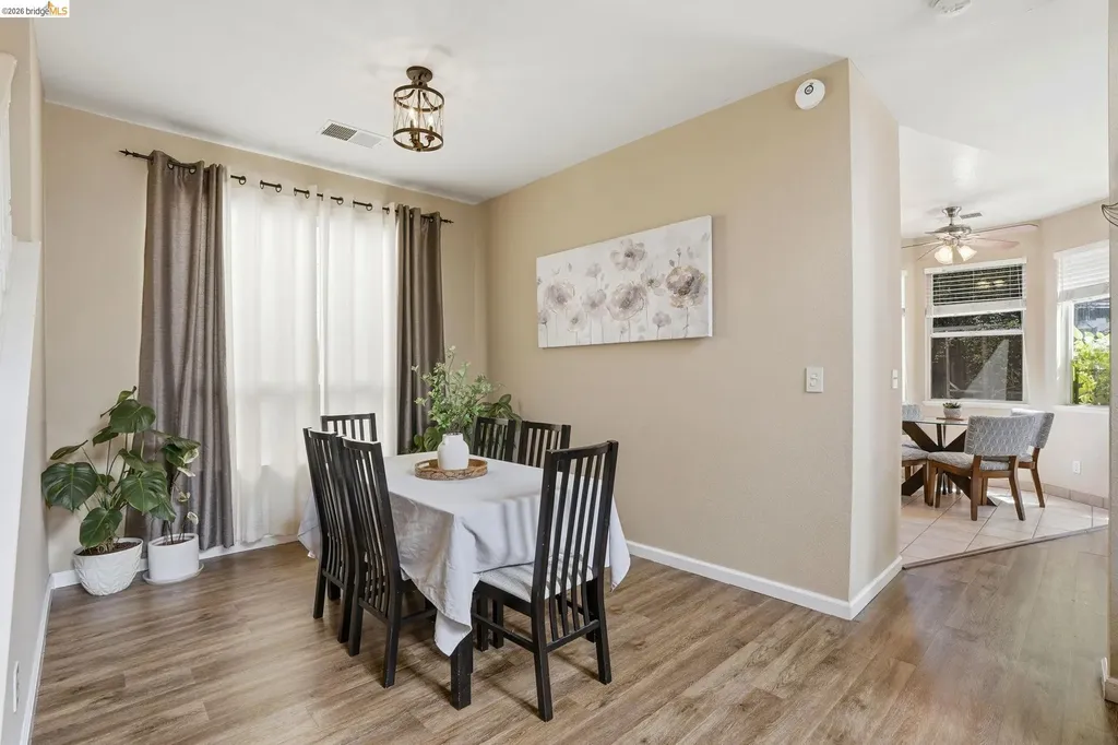 4921 Waterford Way Antioch CA 94531