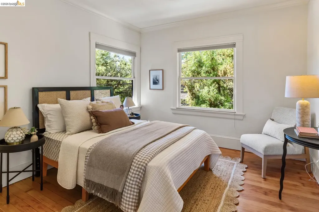 2520 Russell Street Berkeley CA 94705