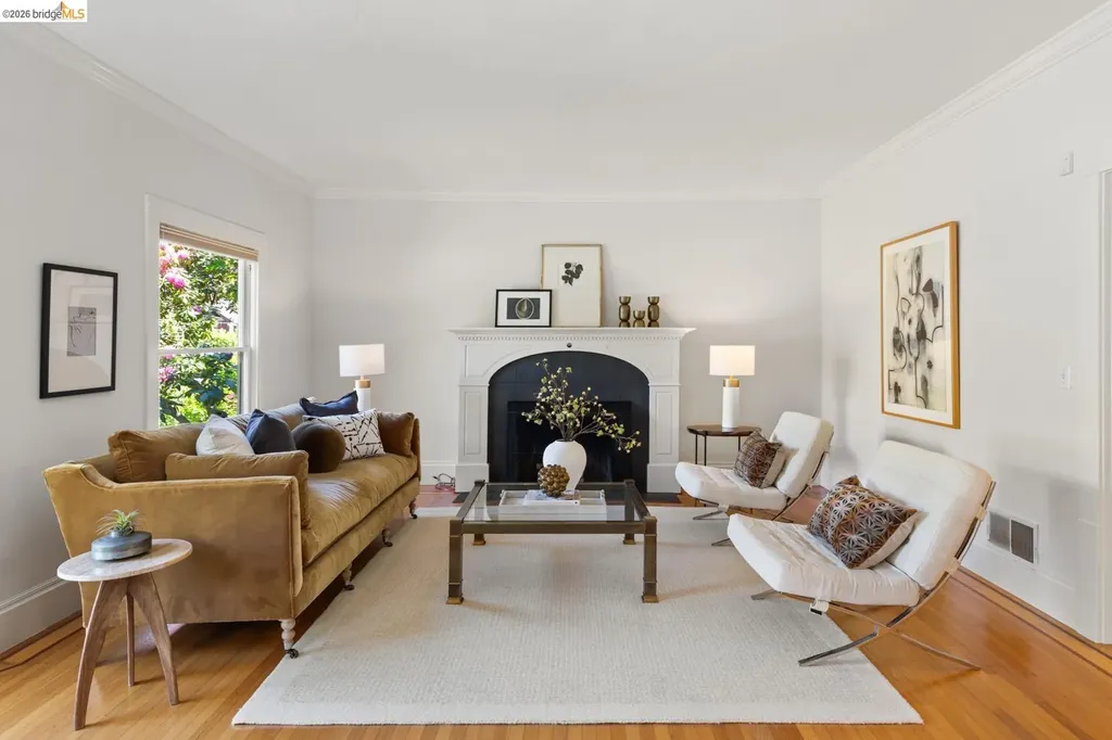 2520 Russell Street Berkeley CA 94705