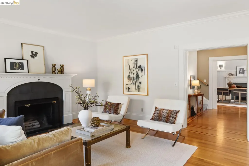 2520 Russell Street Berkeley CA 94705