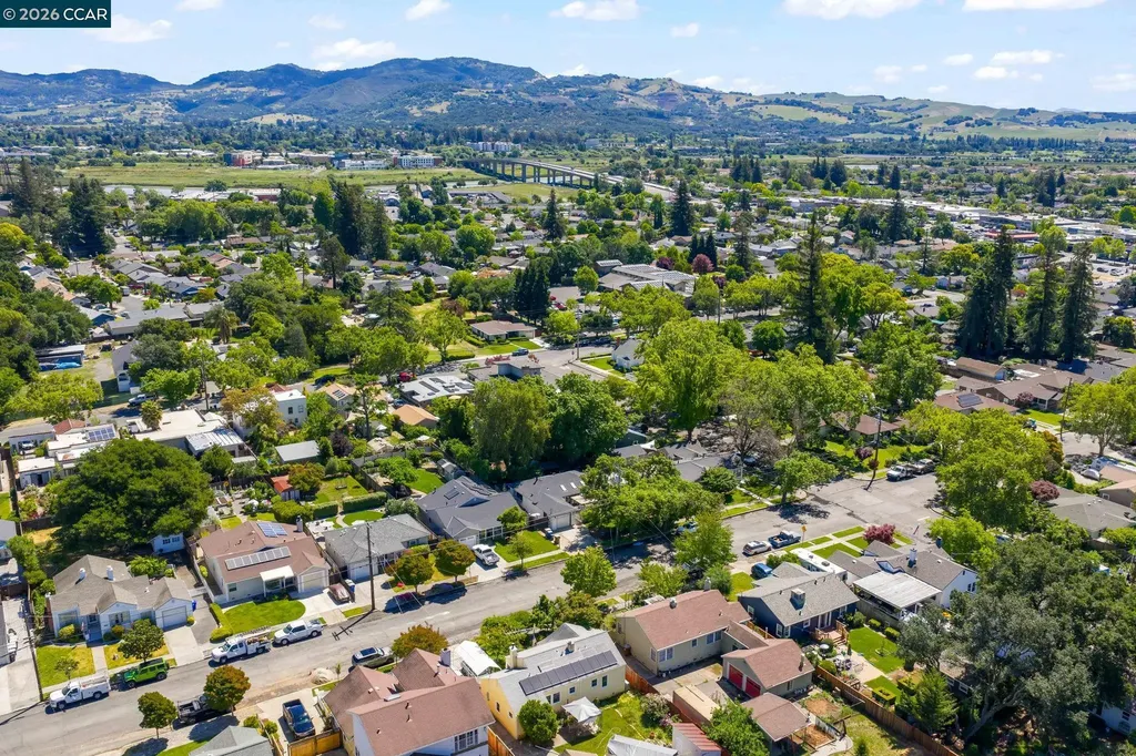 282 Hartson Napa CA 94559