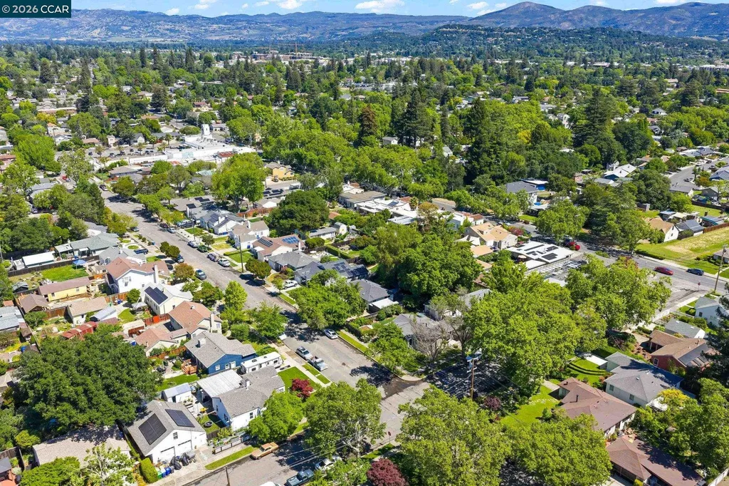 282 Hartson Napa CA 94559