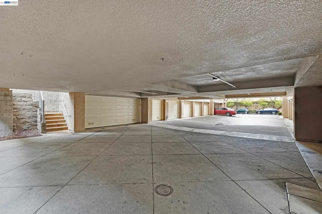 1594 Tucker Street Oakland CA 94603