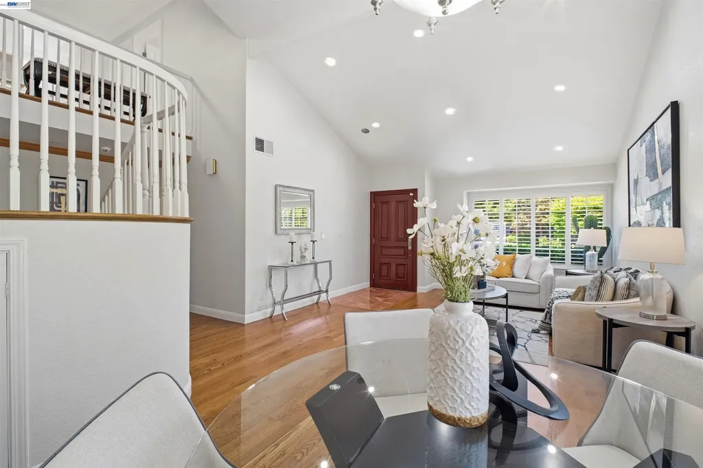 32760 Orick Street Union City CA 94587