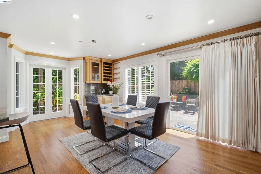 32760 Orick Street Union City CA 94587
