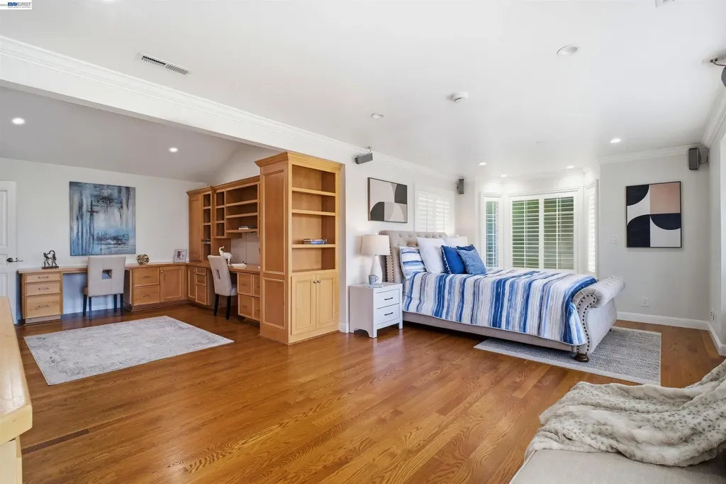 32760 Orick Street Union City CA 94587