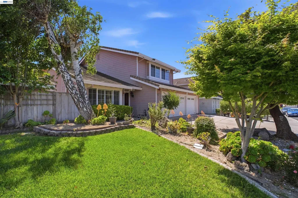 32760 Orick Street Union City CA 94587