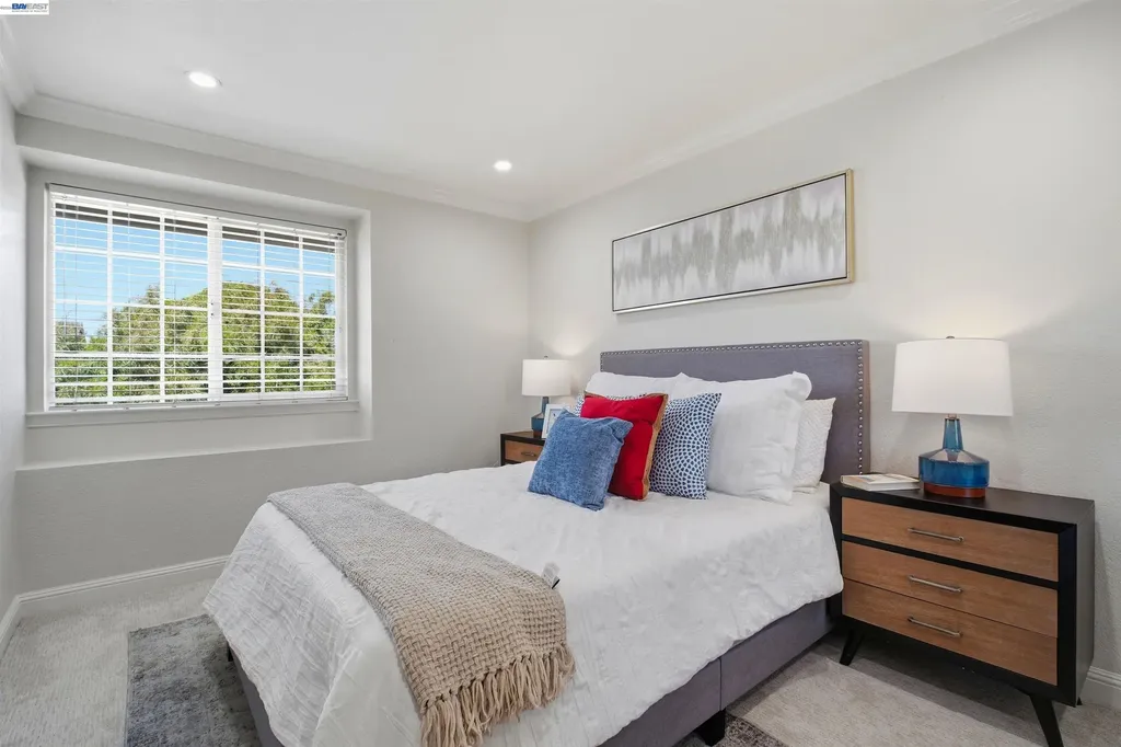 32760 Orick Street Union City CA 94587