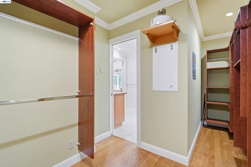 32760 Orick Street Union City CA 94587
