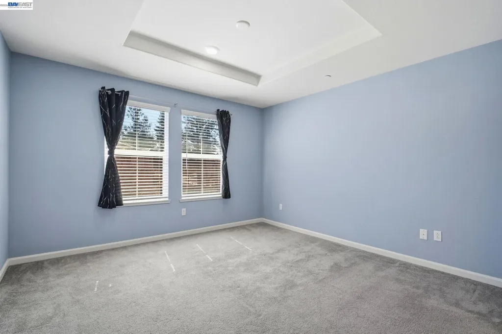102 Fanuncio Lane Hayward CA 94544