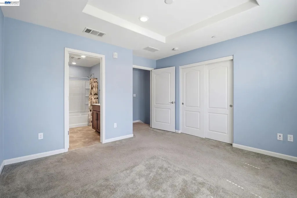 102 Fanuncio Lane Hayward CA 94544