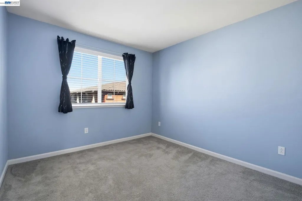 102 Fanuncio Lane Hayward CA 94544