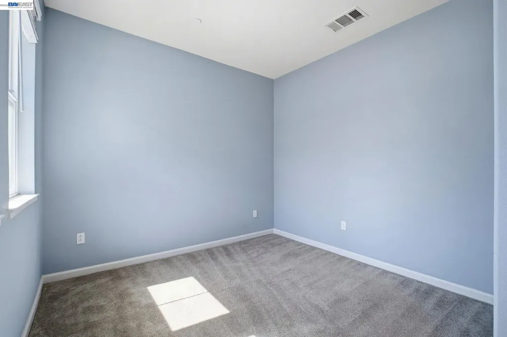 102 Fanuncio Lane Hayward CA 94544