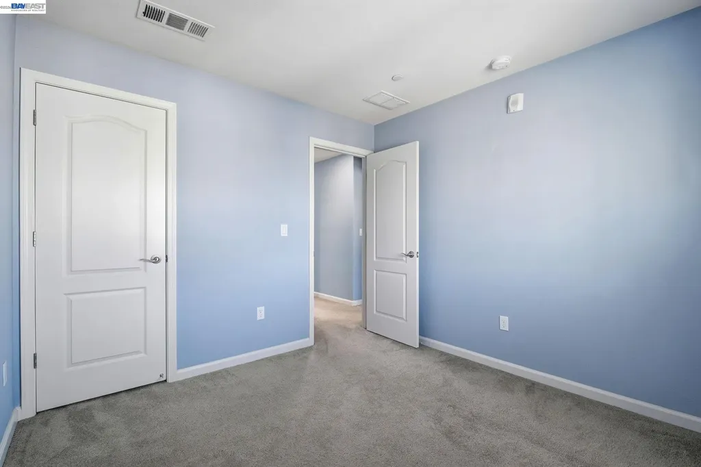 102 Fanuncio Lane Hayward CA 94544