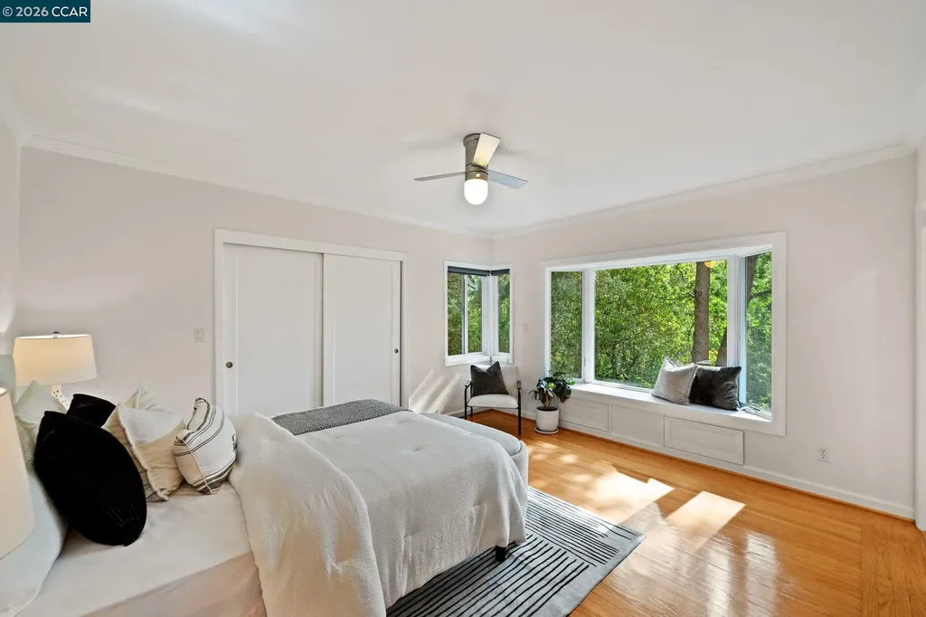 13 La Plaza Drive Orinda CA 94563