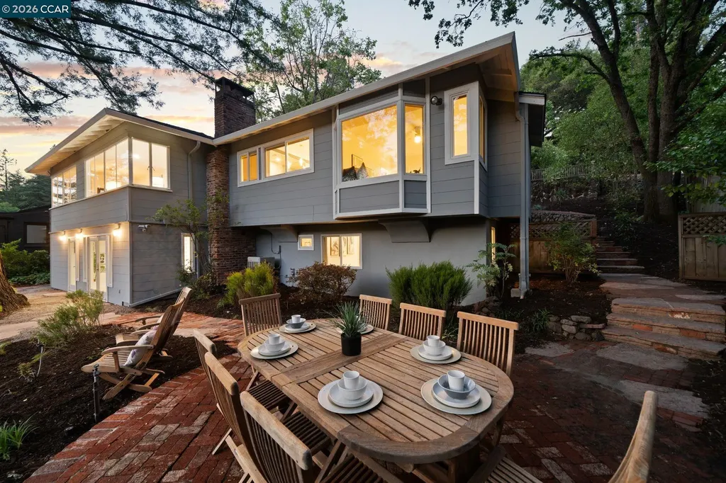 13 La Plaza Drive Orinda CA 94563