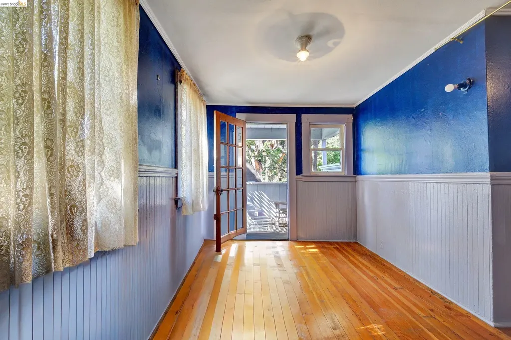 2009 Berkeley Way Berkeley CA 94704