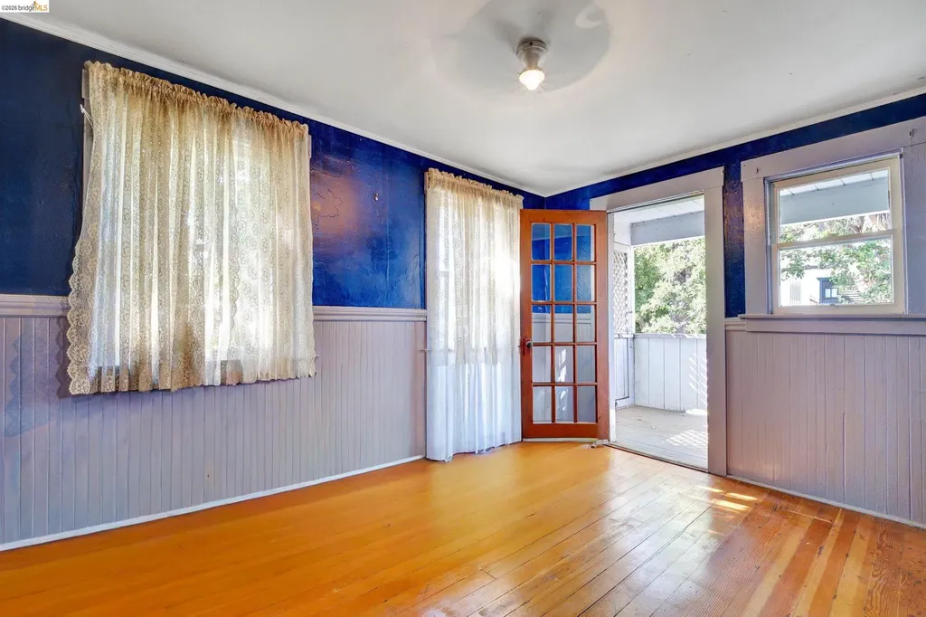 2009 Berkeley Way Berkeley CA 94704