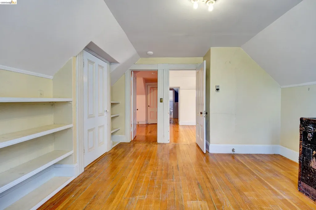2009 Berkeley Way Berkeley CA 94704