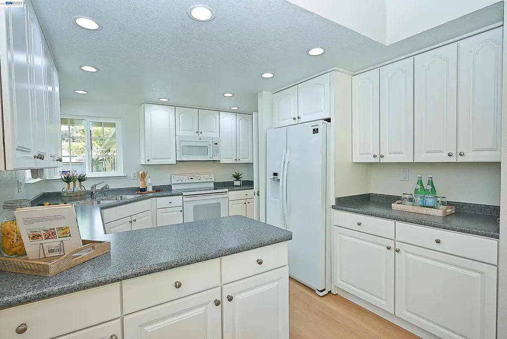 521 Silver Lake Drive Danville CA 94526