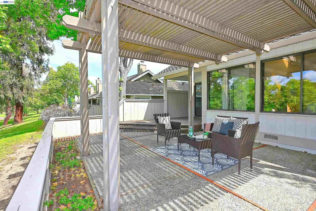 521 Silver Lake Drive Danville CA 94526