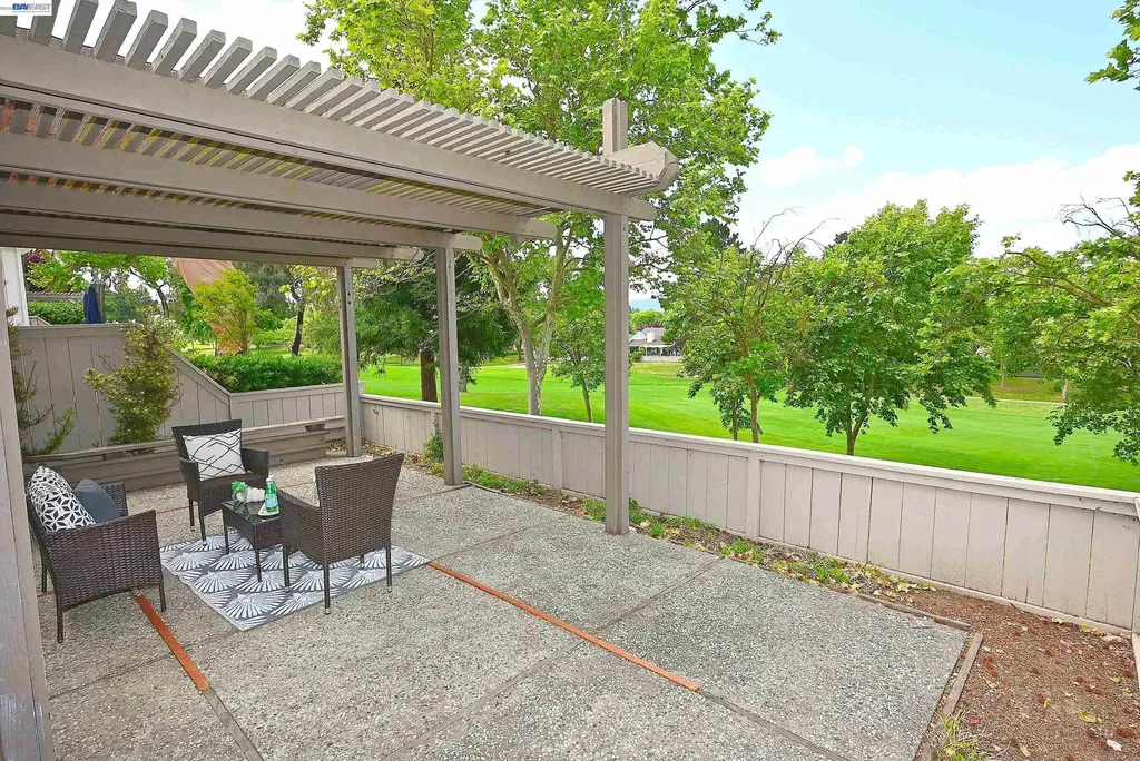 521 Silver Lake Drive Danville CA 94526