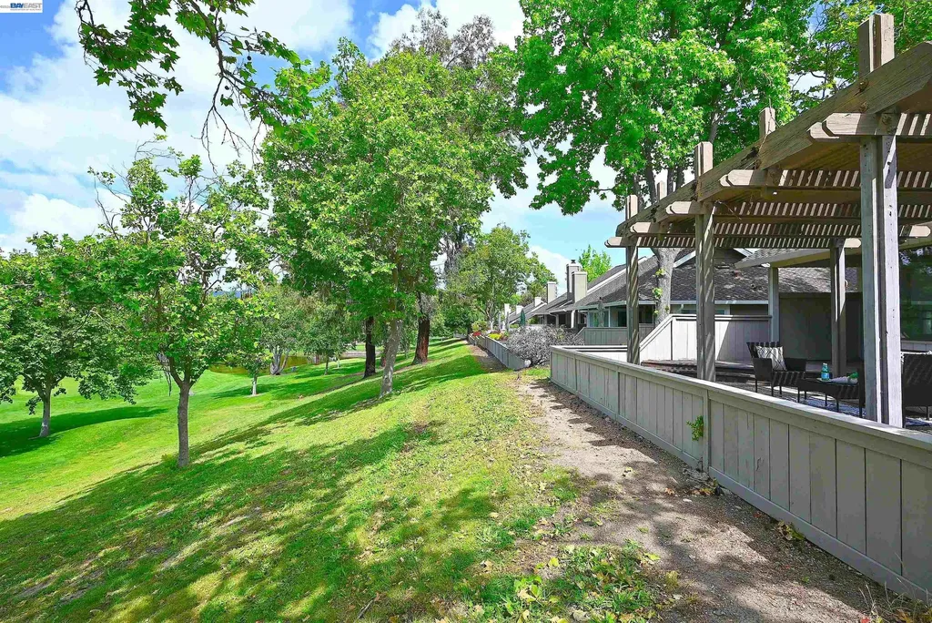 521 Silver Lake Drive Danville CA 94526