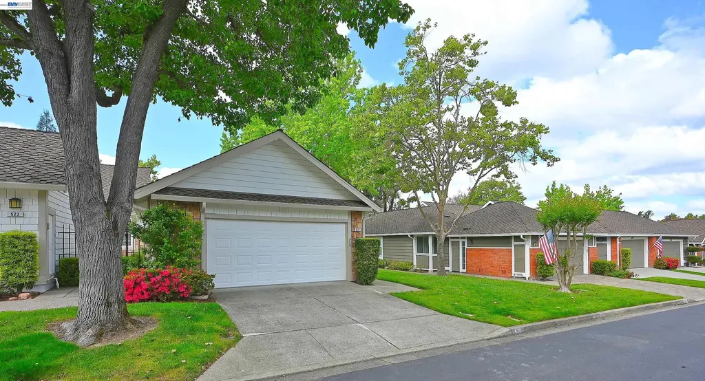 521 Silver Lake Drive Danville CA 94526
