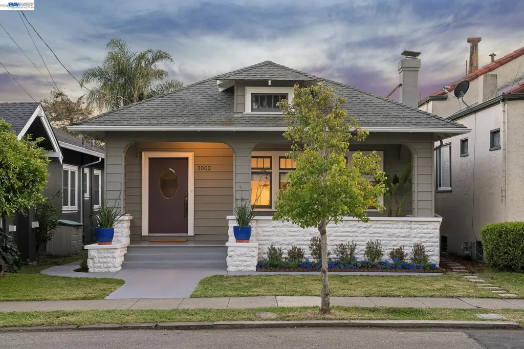 3002 San Jose Avenue Alameda CA 94501