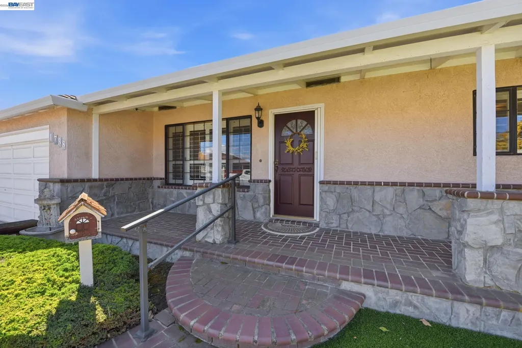1738 Via Buena Vista San Lorenzo CA 94580