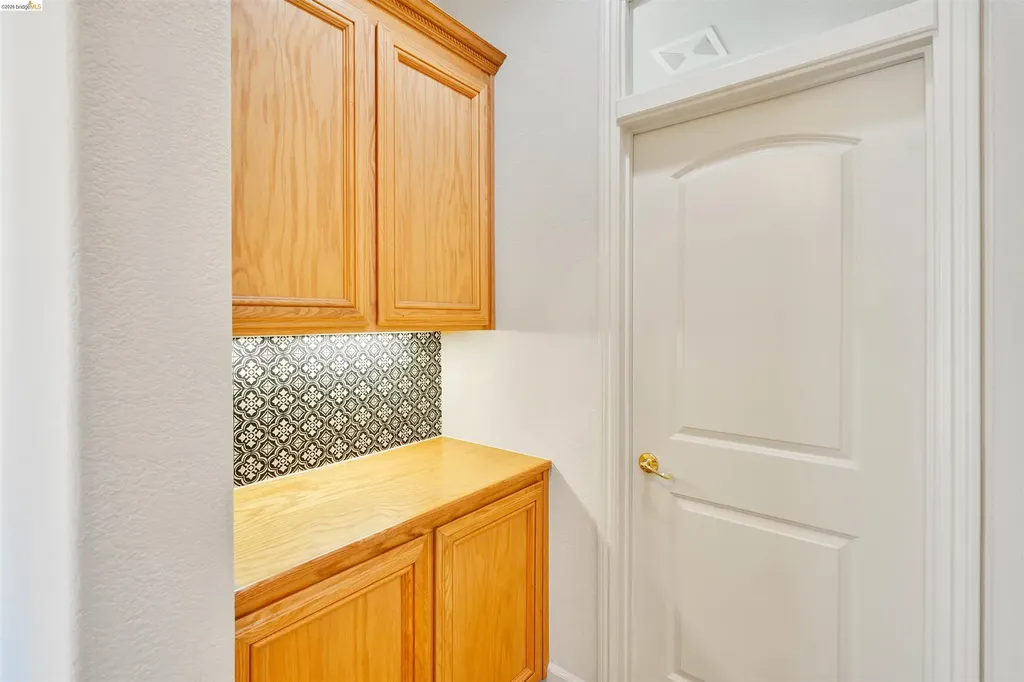 9208 Hallmark Place Vallejo CA 94591