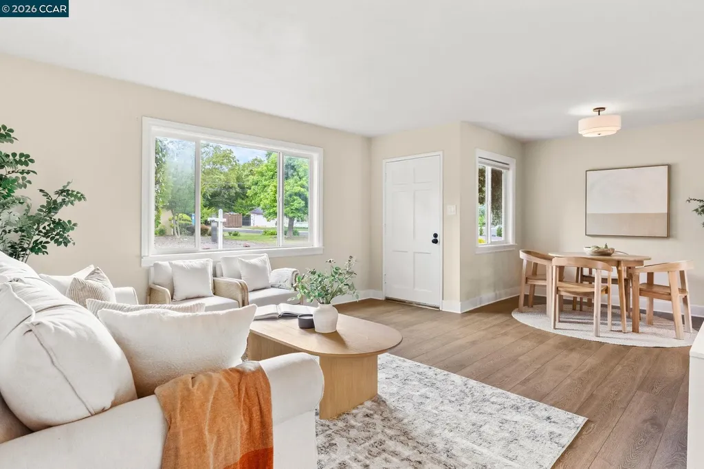 934 Juanita Drive Lafayette CA 94595