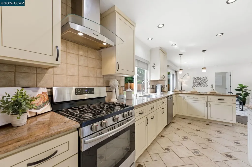 1433 Walnut Avenue Walnut Creek CA 94598