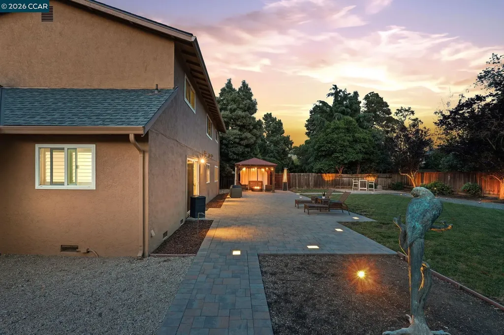 1433 Walnut Avenue Walnut Creek CA 94598