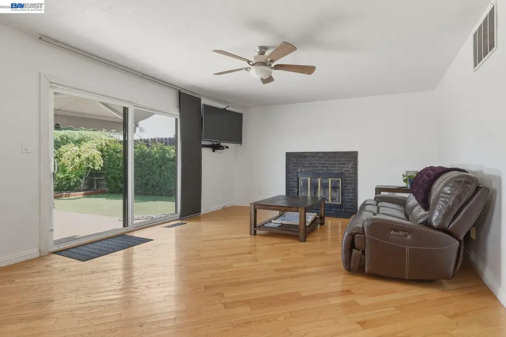 3917 Warbler Drive Antioch CA 94509