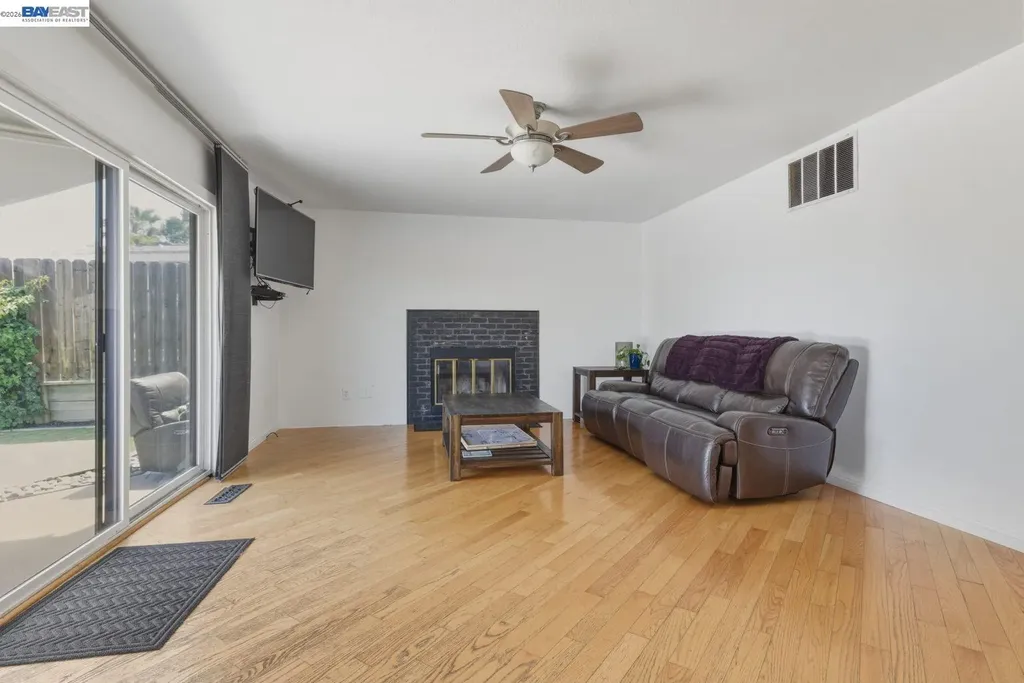 3917 Warbler Drive Antioch CA 94509