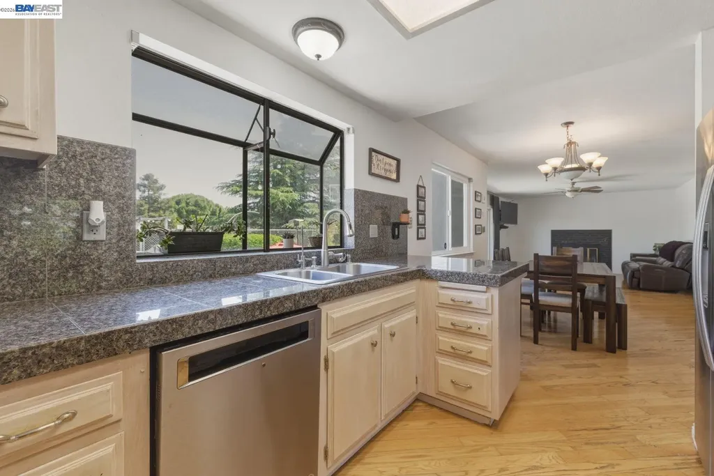 3917 Warbler Drive Antioch CA 94509